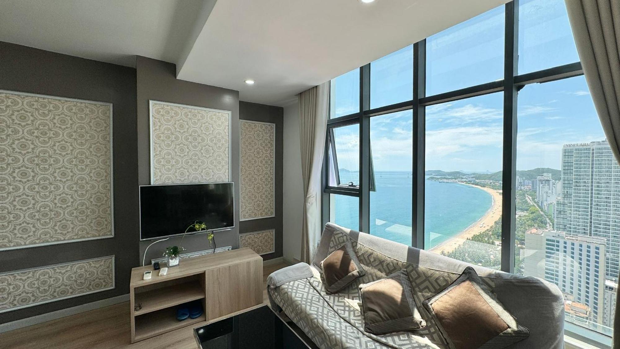Phi Yen 60 Tran Phu Apartment Nha Trang Buitenkant foto