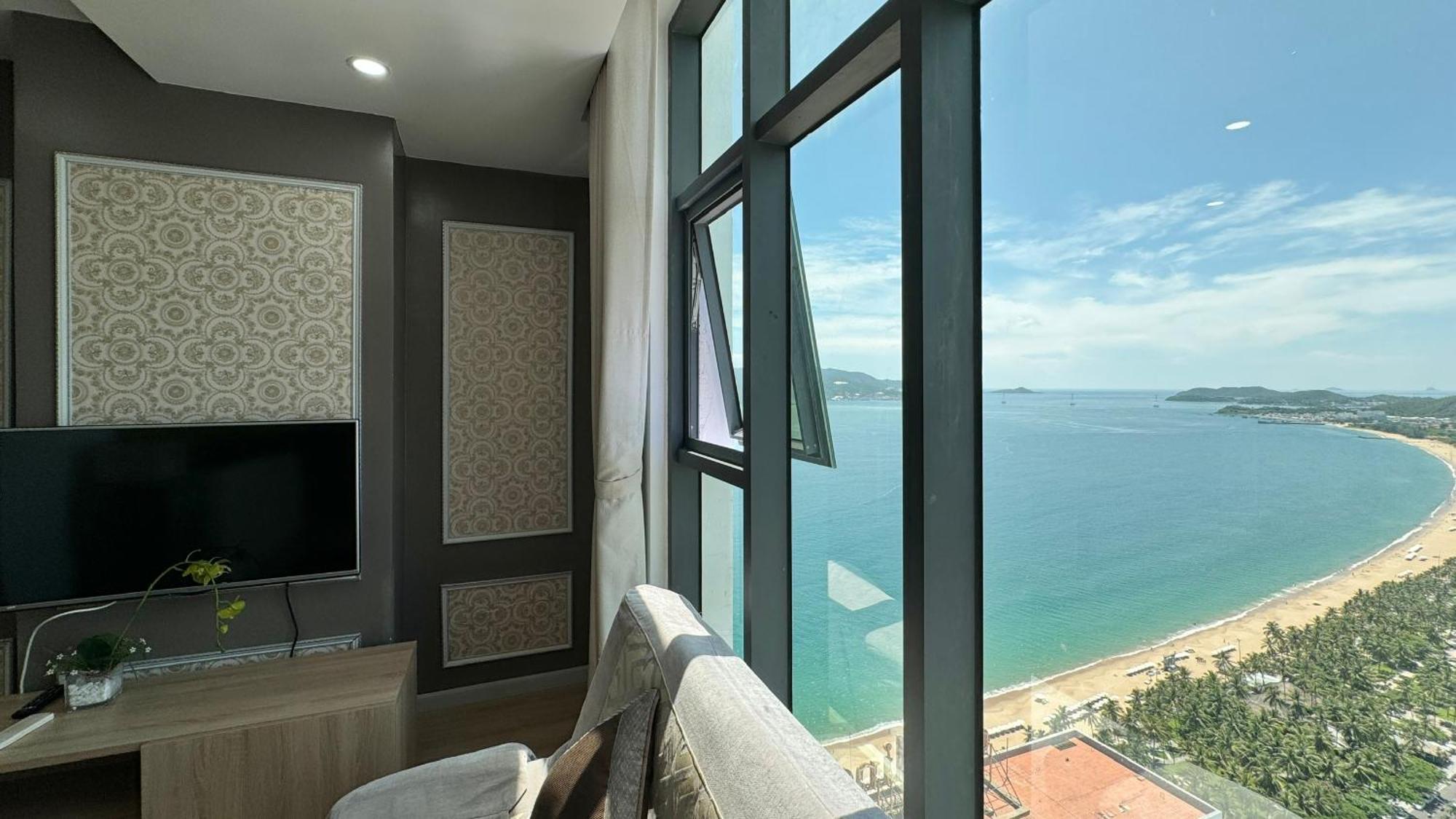 Phi Yen 60 Tran Phu Apartment Nha Trang Buitenkant foto